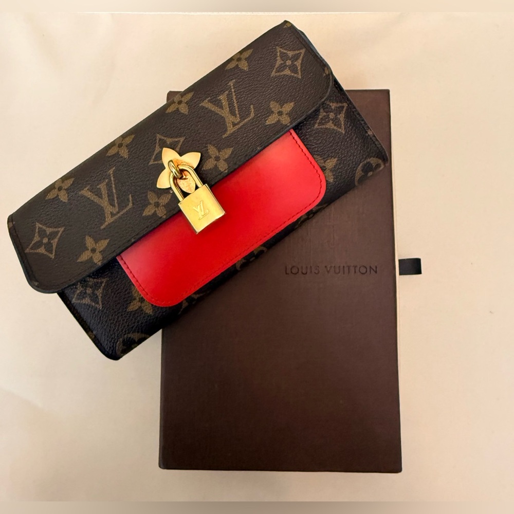 Authentic Louis Vuitton Monogram Lock Wallet